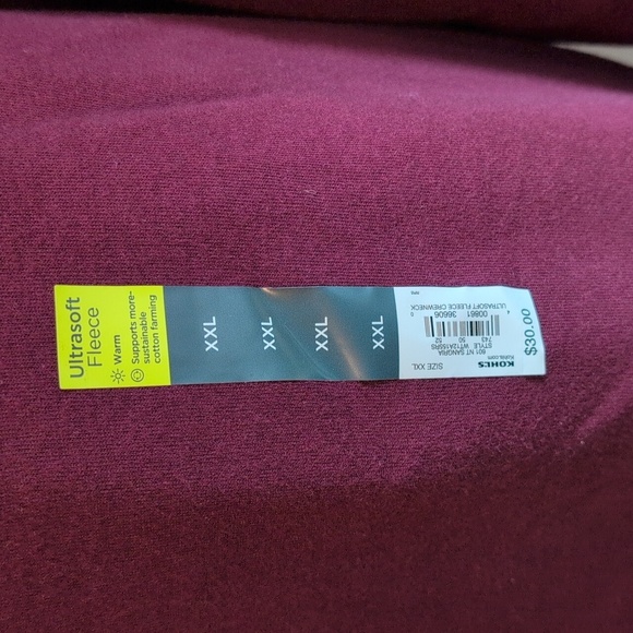 Tek Gear Women's Maroon Ultrasoft Fleece Sweatshirt NWT - Picture 3 of 6